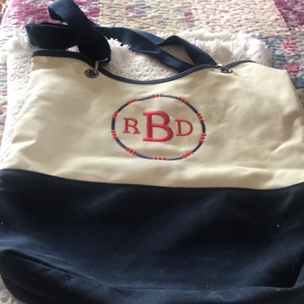 5/$20 offer. Thirty-one canvas tote
